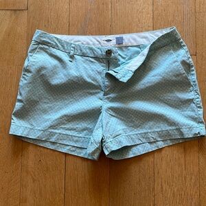 🤍🤍Old Nave Shorts - size 8